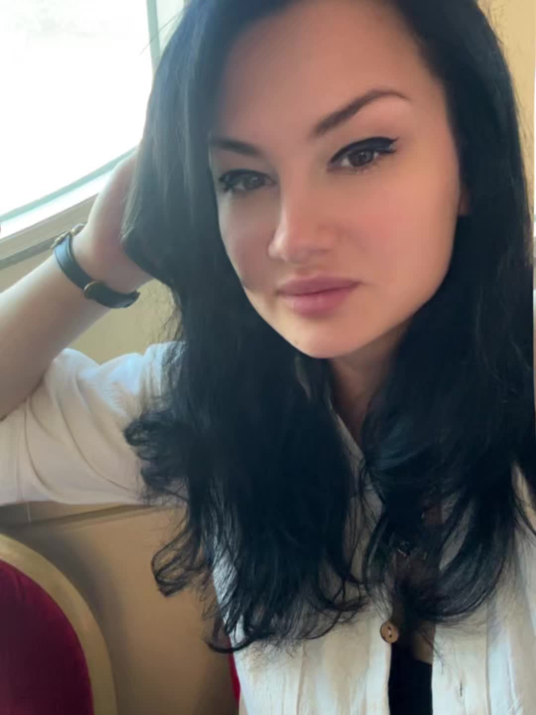 @Yana🖤