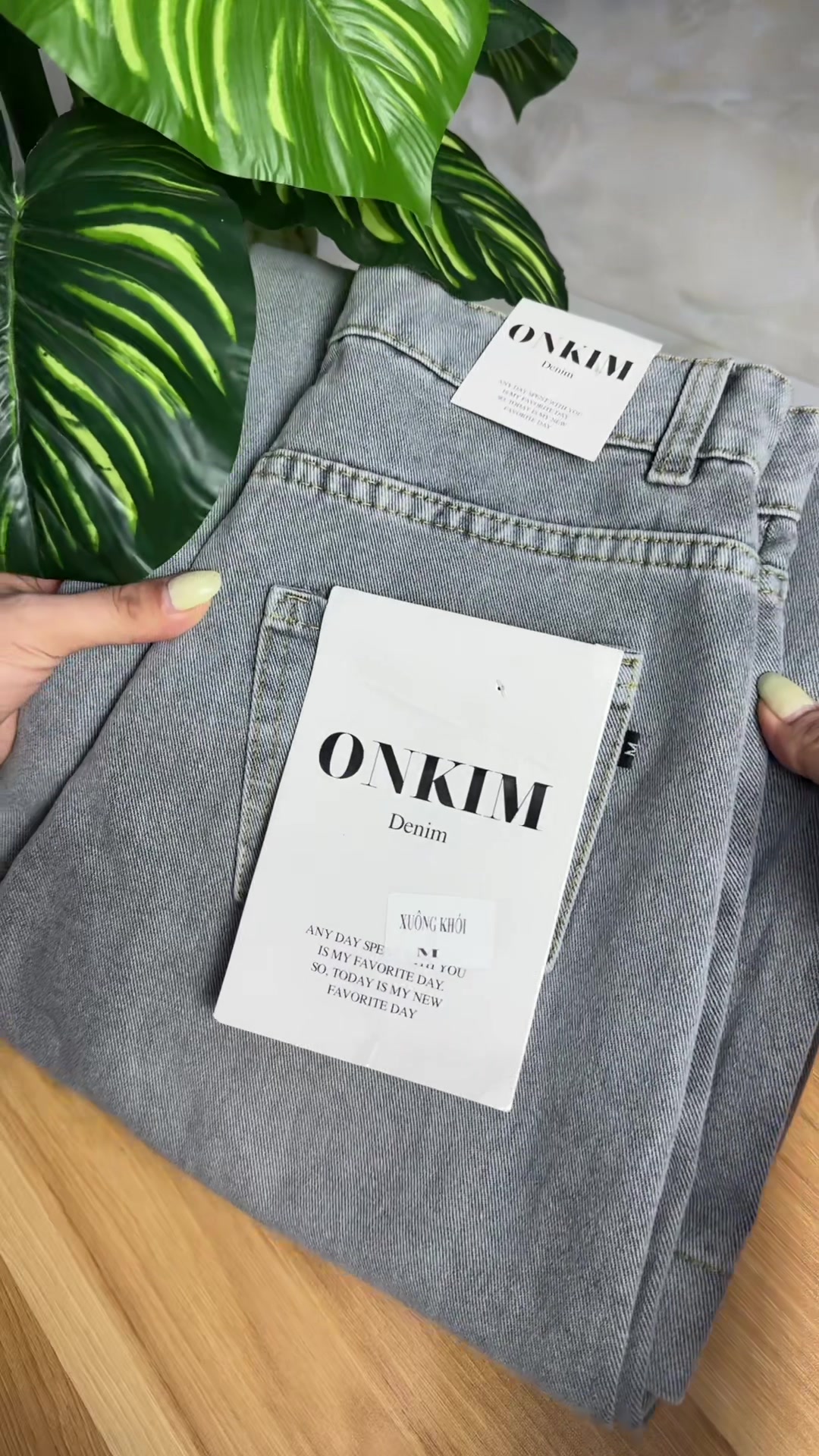 @Như &Yacute; Shop