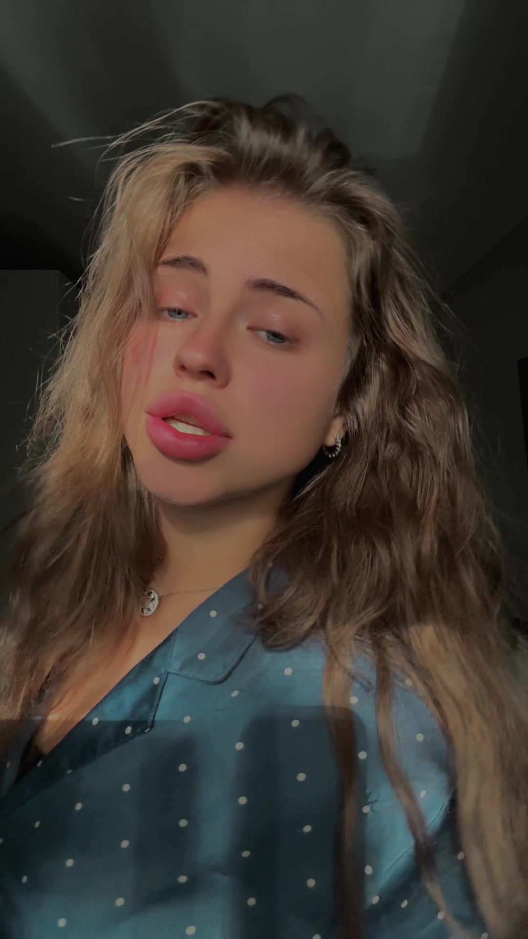 @v.iktoriaaaa