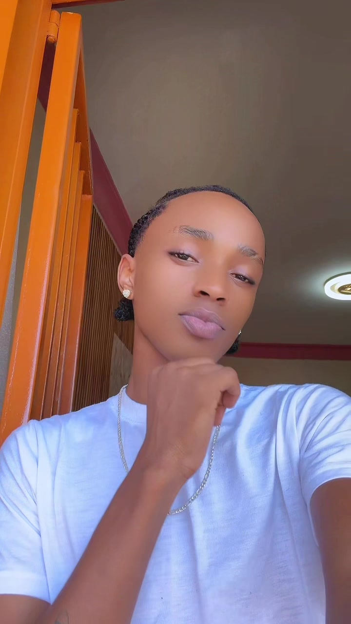 @ĮAM-BRYTON~STYLES🥷✨