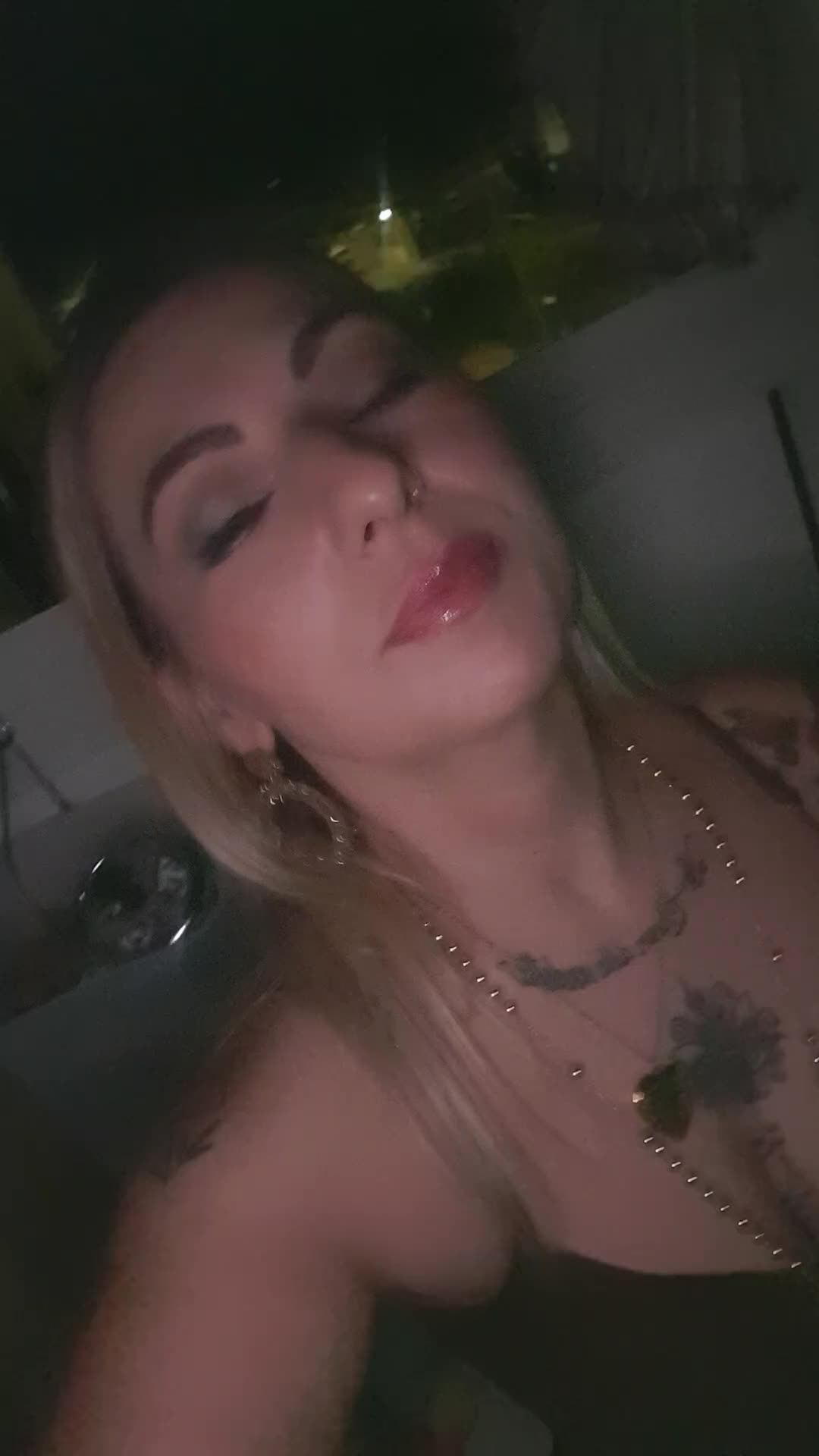 @Ɩą զųɛɛŋ ɖɛƖƖą ۷ɛŋɖɛɬɬą 👑🖤🔥