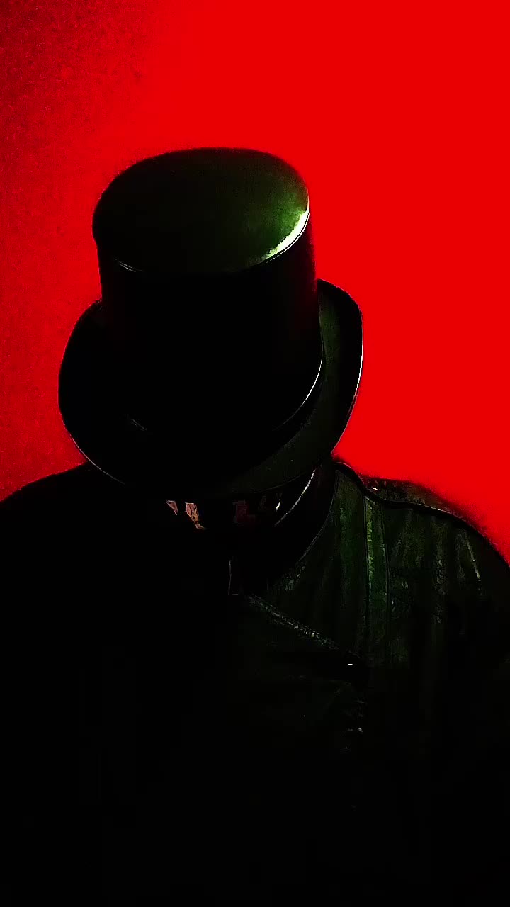 @Themanwithmanyfaces