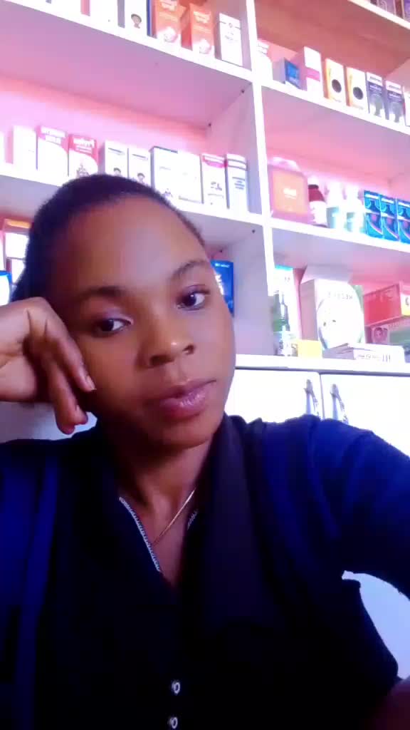 @violanash