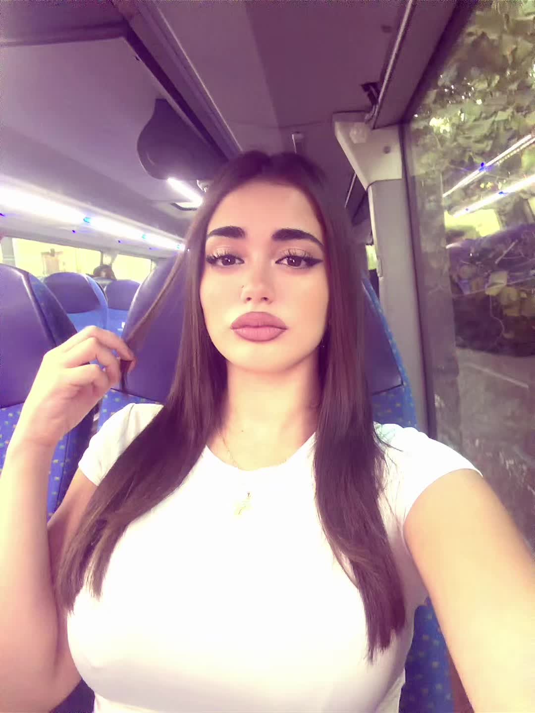 @marialourdes