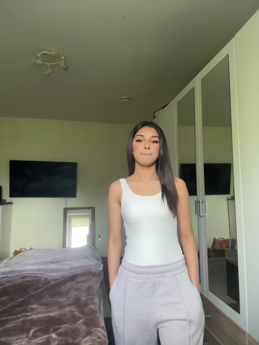 @𝒛𝒂𝒓𝒖𝒖