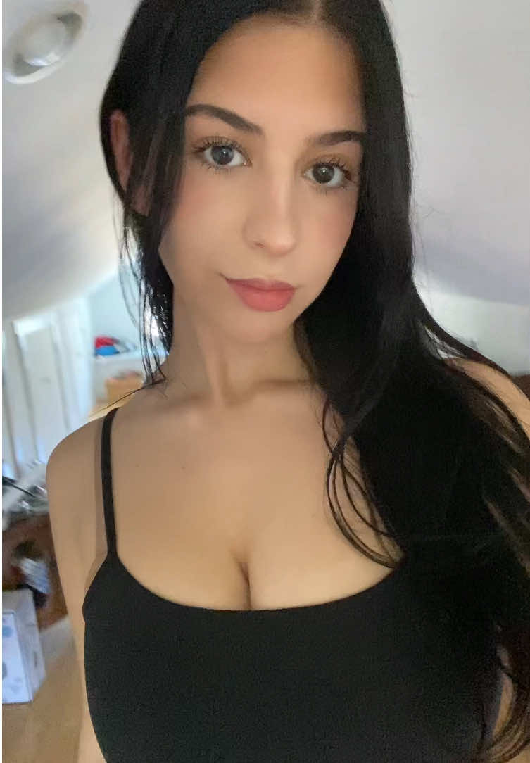 @Malena