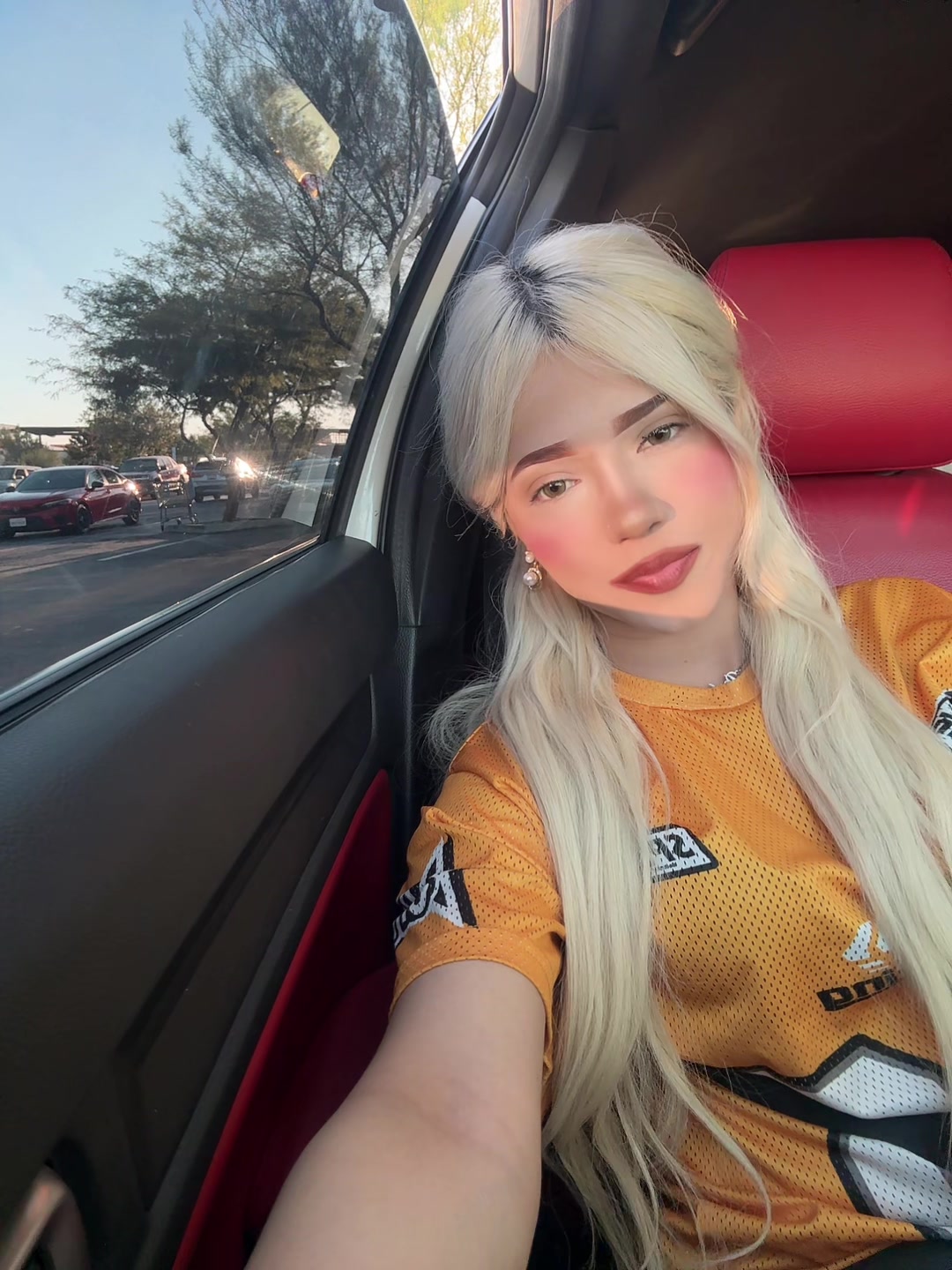 @ᴘᴇʀʟᴀ ɢɪꜱᴇʟʟᴇ ⋆。°✩👸🏼