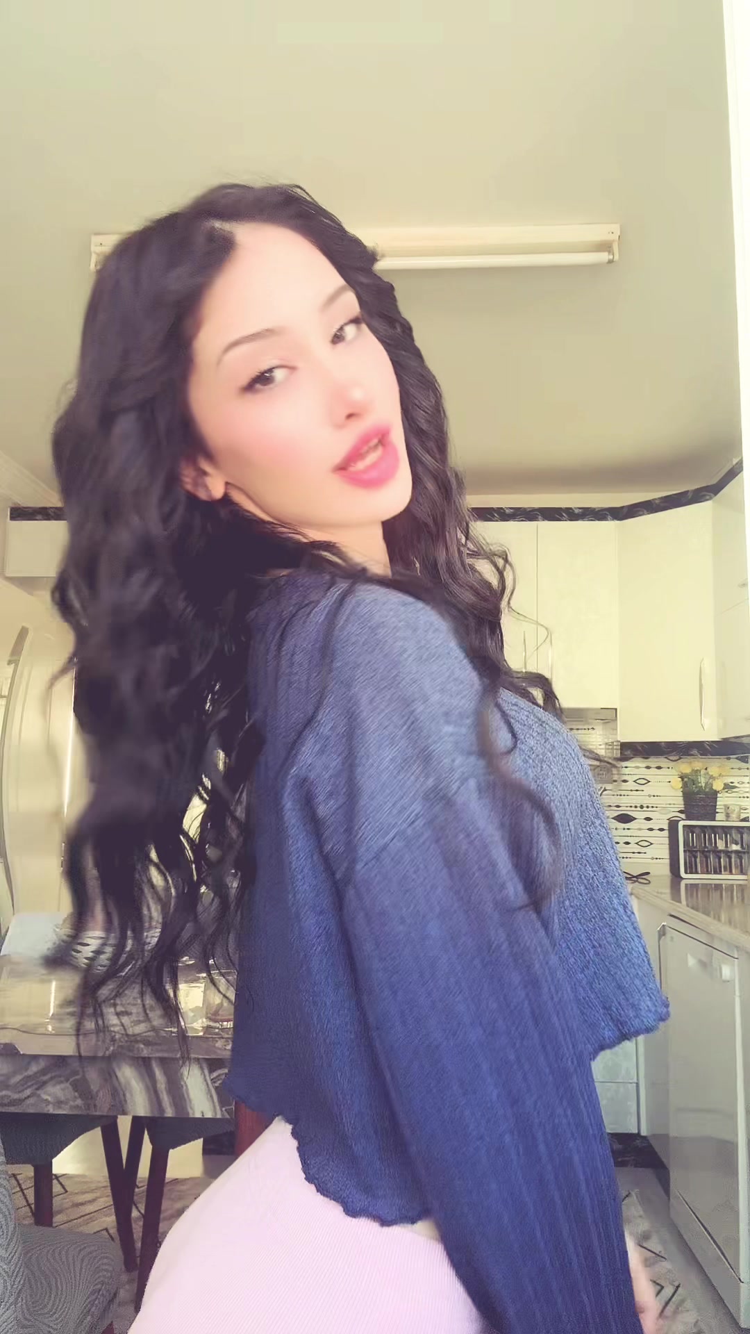 @melisaknnnq