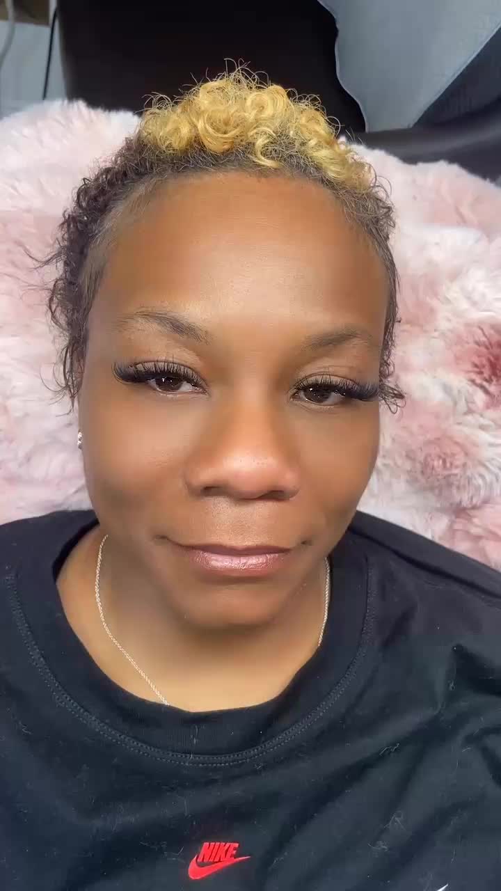 @STL Lash Tech Chelley