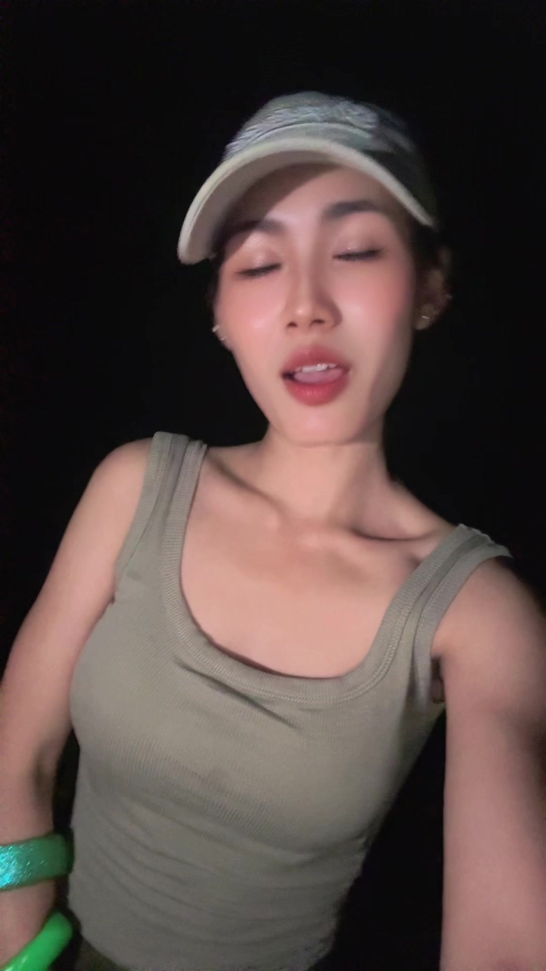 @๐ปแแแ แแทแแธ๐ป