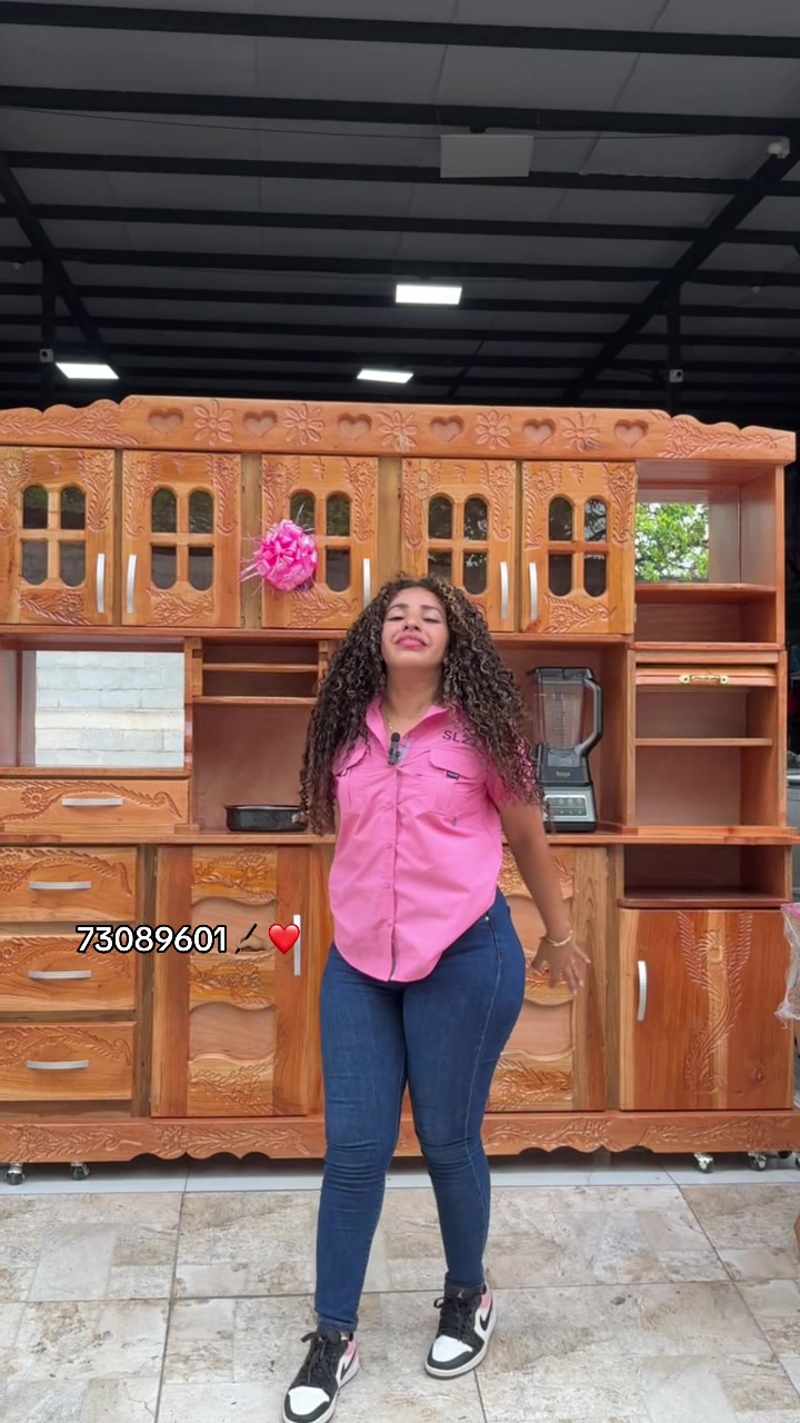 @comercial la nueva oficial1