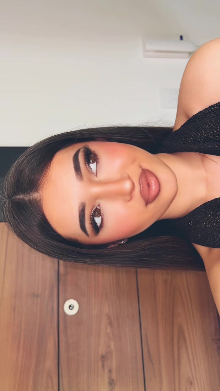 @𝓽𝓮𝓪 ꨄ