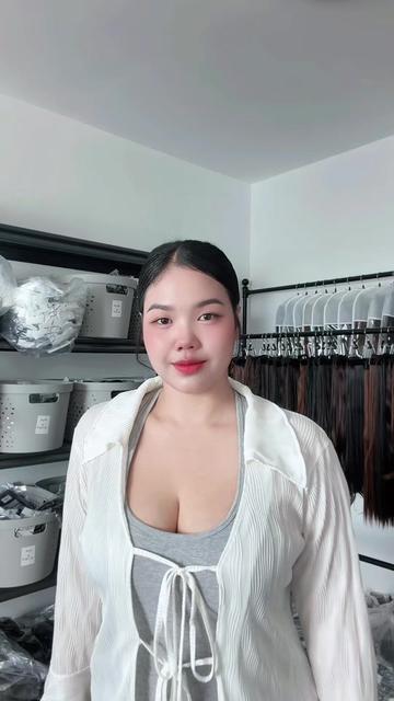 @ឡាំ យ៉ង😁🦋