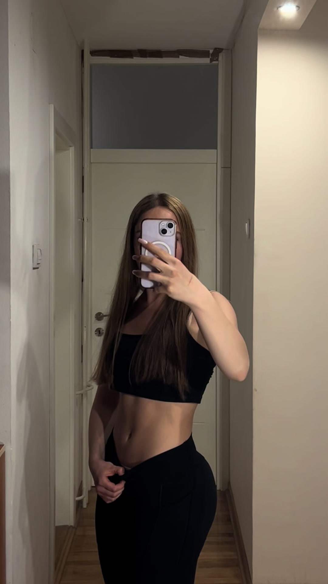@isslarafit