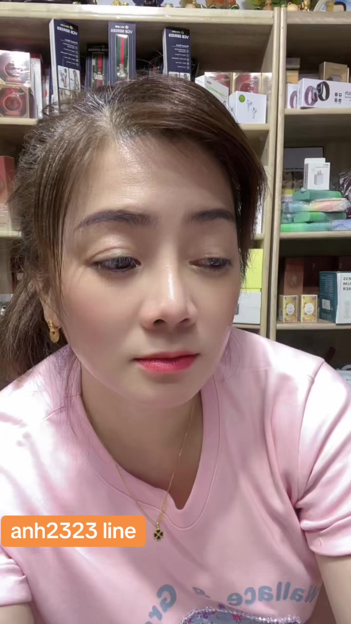 @Anh Tiền Hải Quan