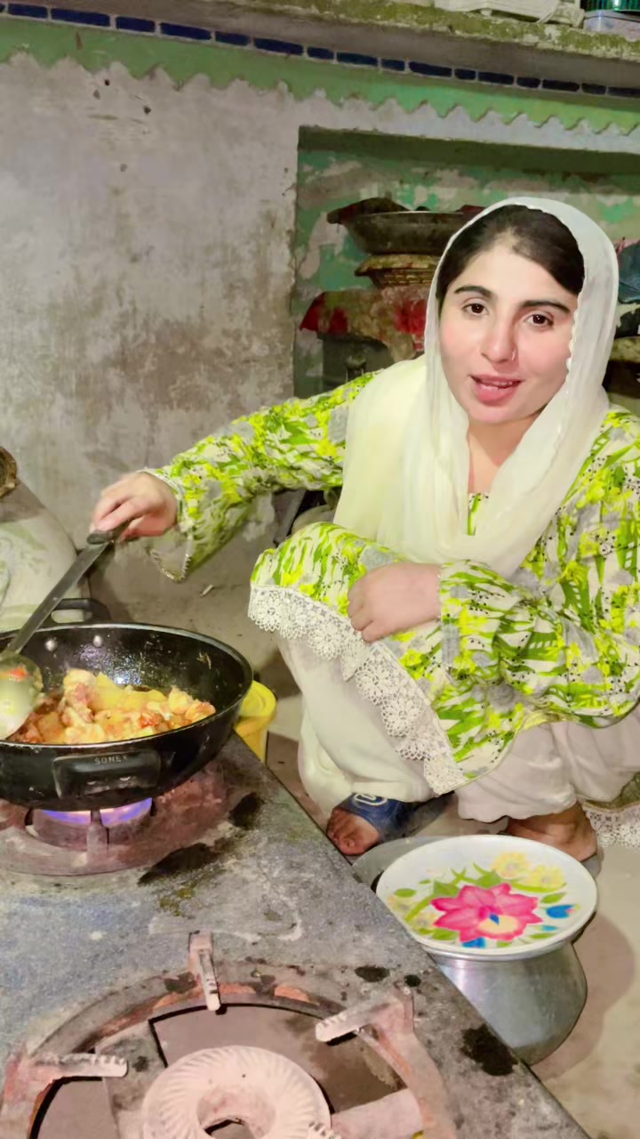 @sania khan