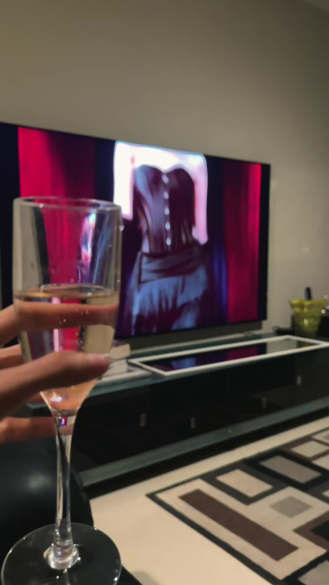 @malvikaonline
