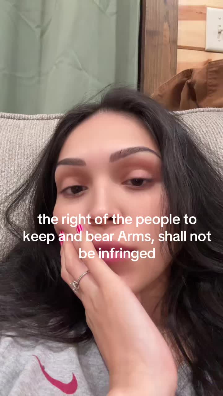 @Adamari | Mom of 2