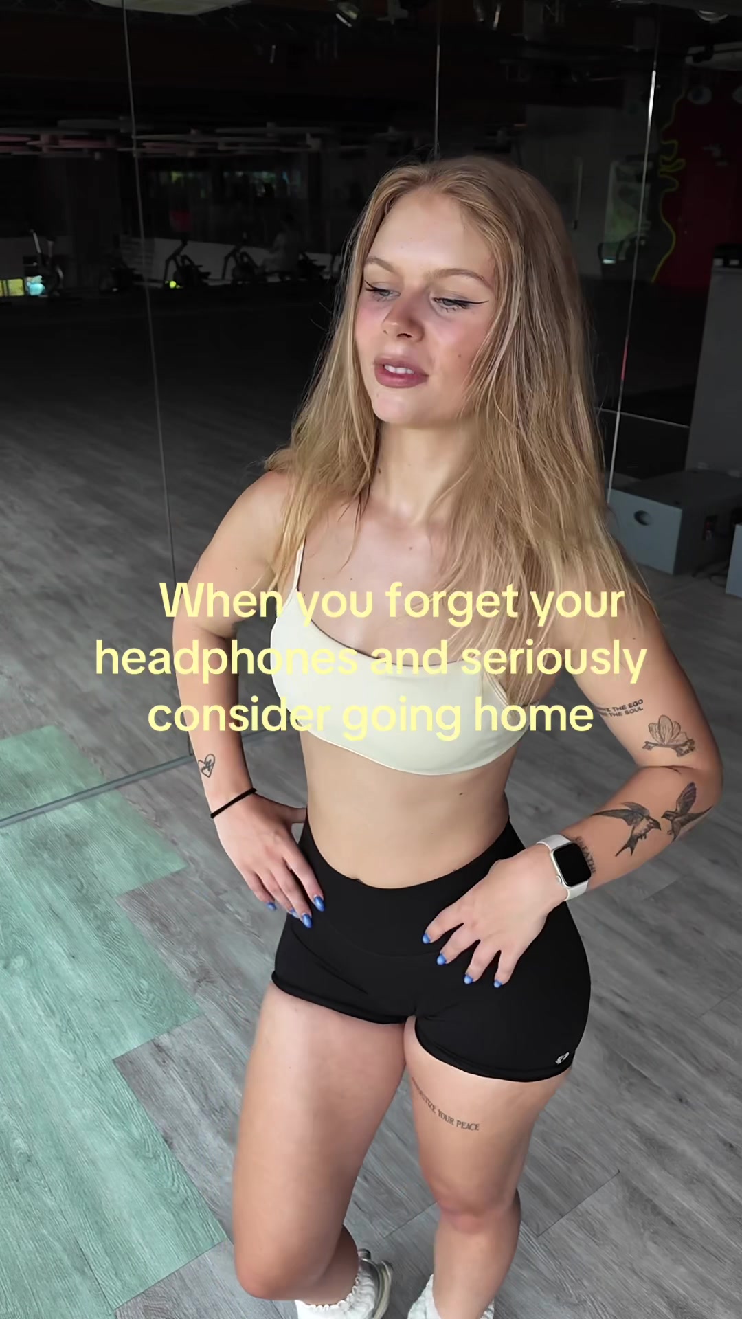 @Yana Elyn