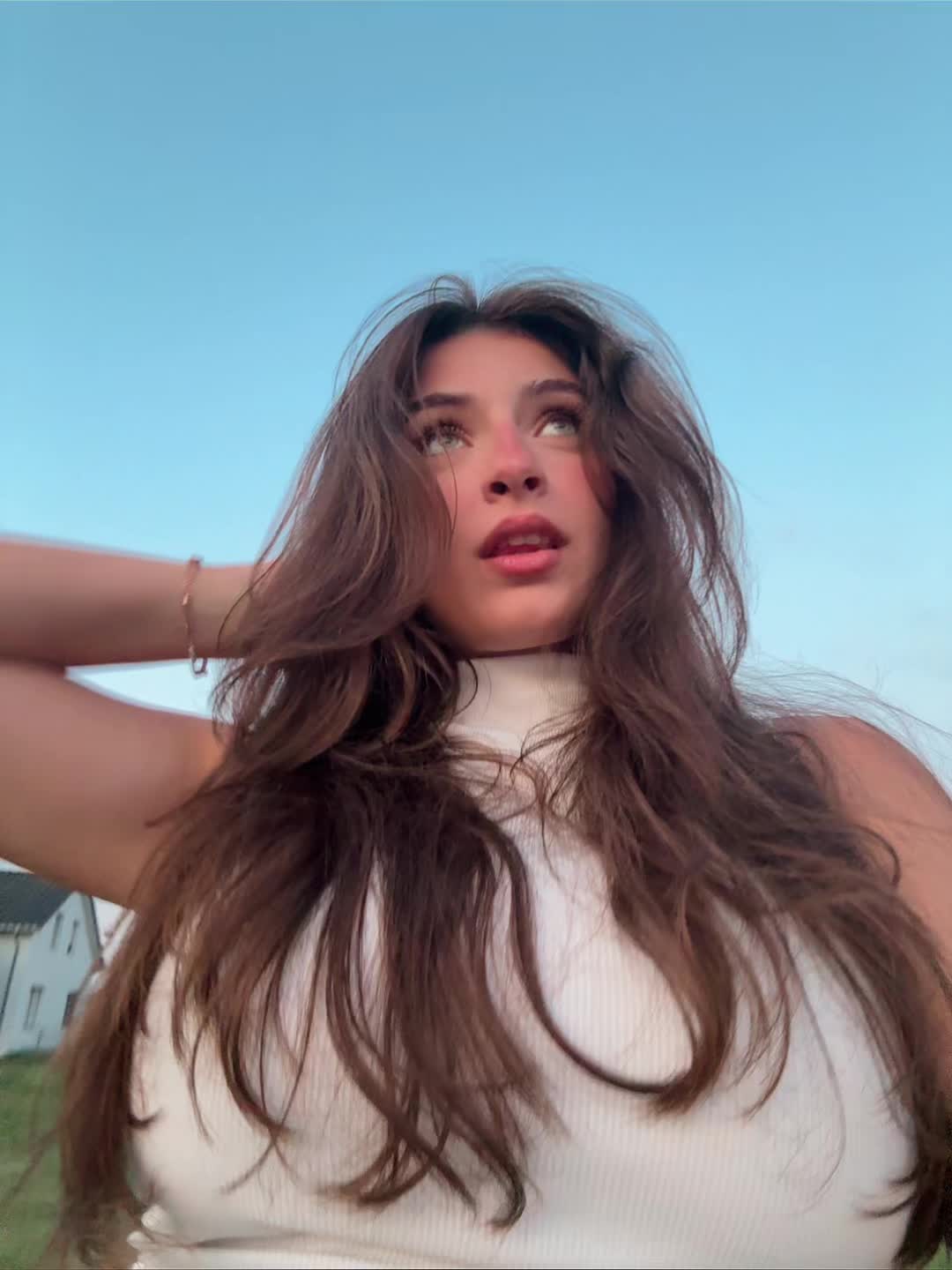 @J O J O