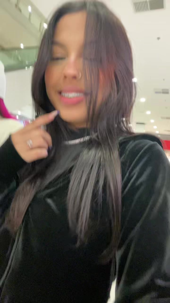 @Lara