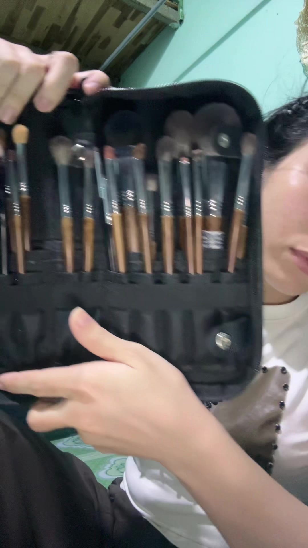 @Cô Bé makeup xây kênh 👩🏻💻