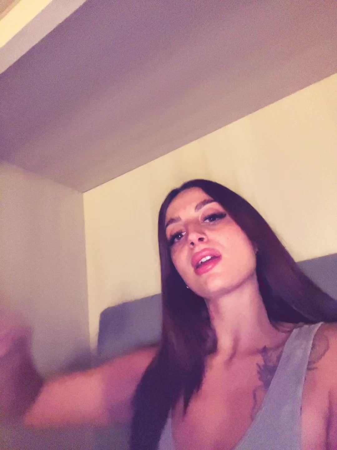 @Misschampagnemami