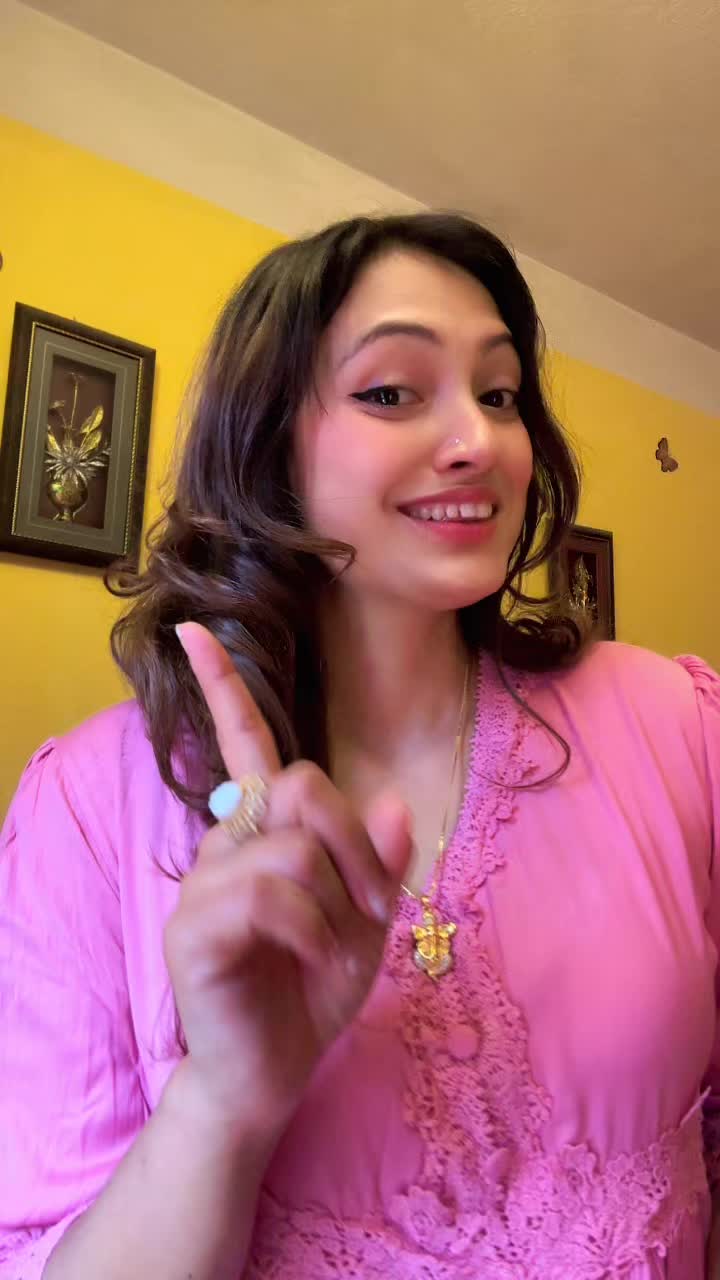 @Krisaaya(teena)