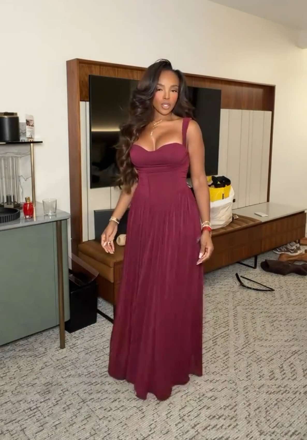 @Kira | Amazon Fashion Finds