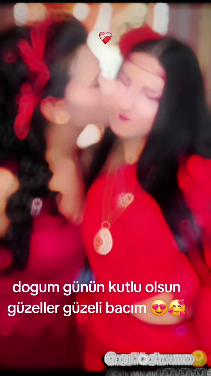 @Emine div