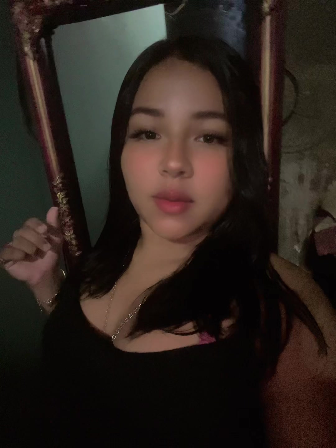 @Sarai🦋💗.