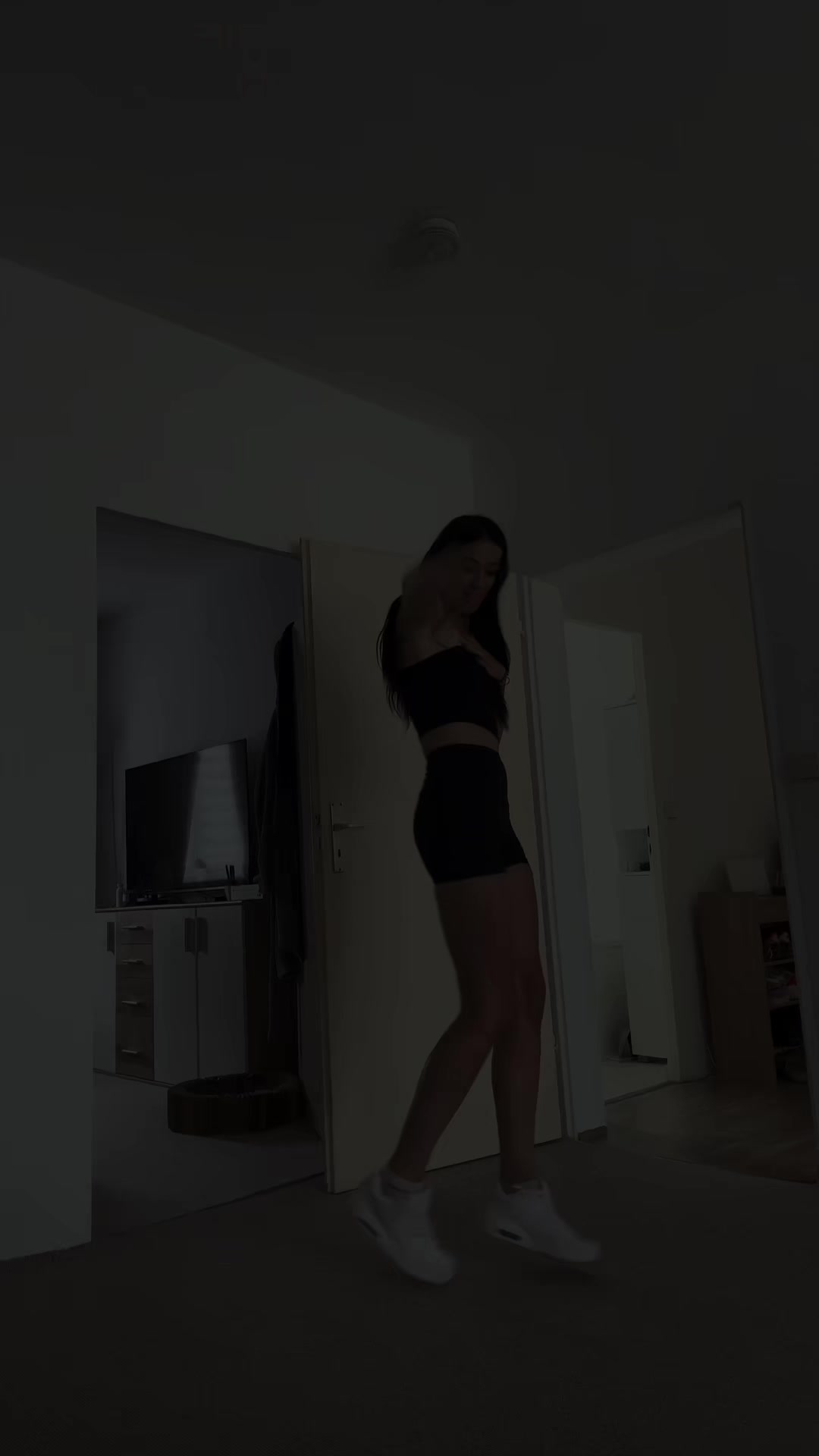 @🎭