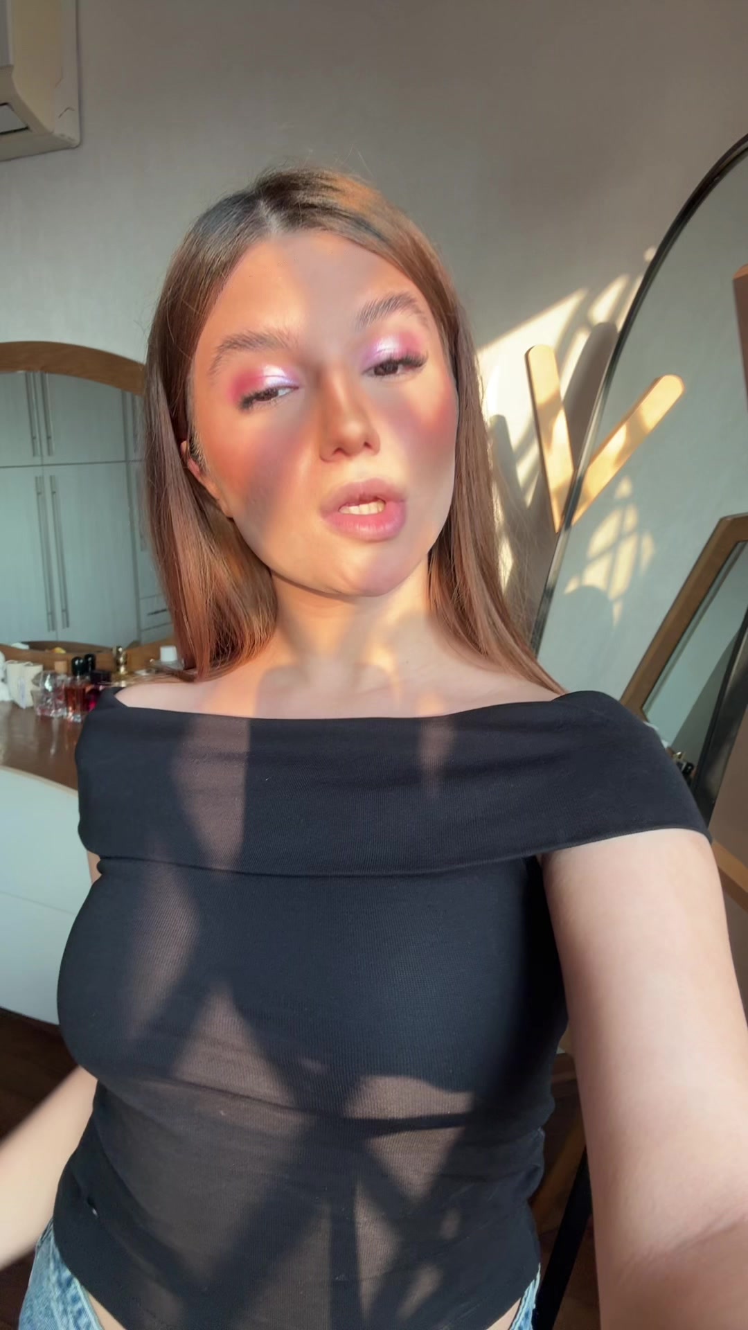 @KiKi