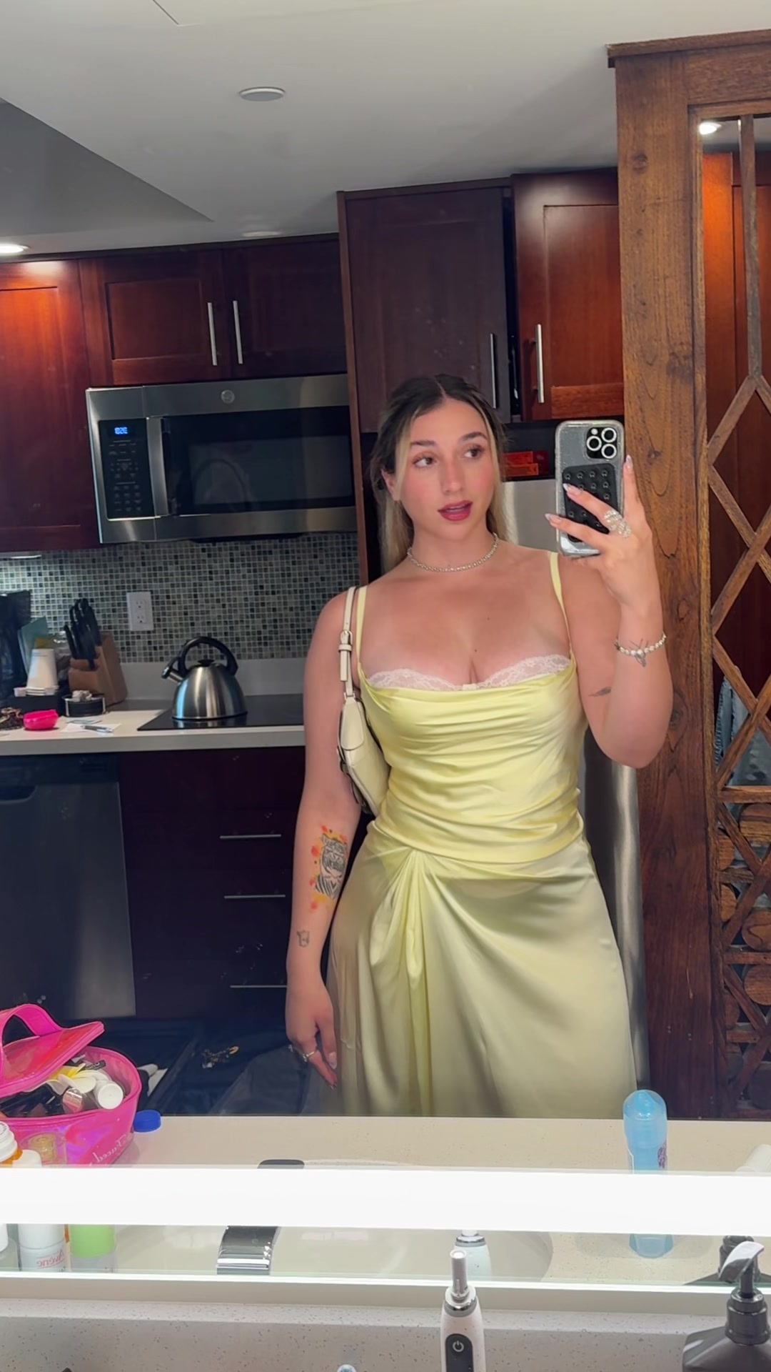 @Lacarlita