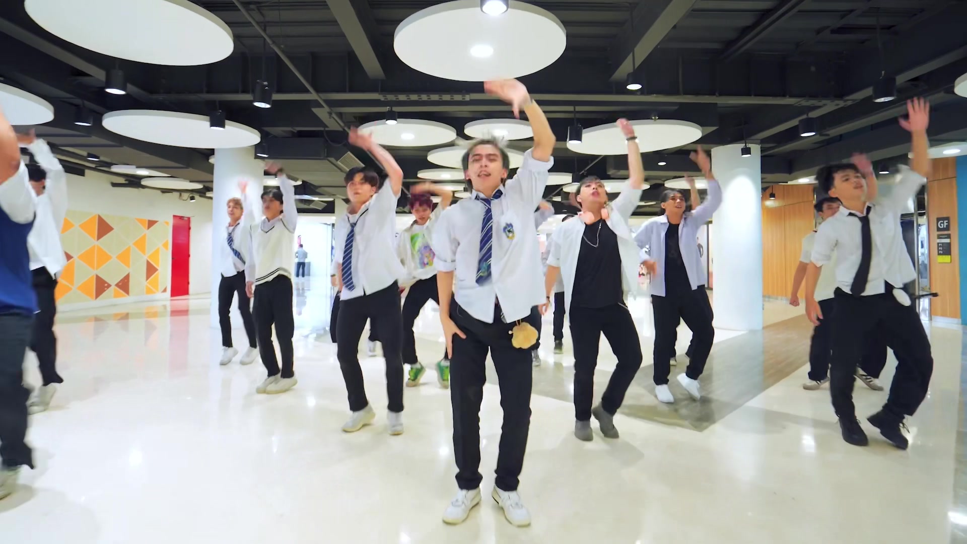 @SUGAR X SPICY DANCE COVER 🎵