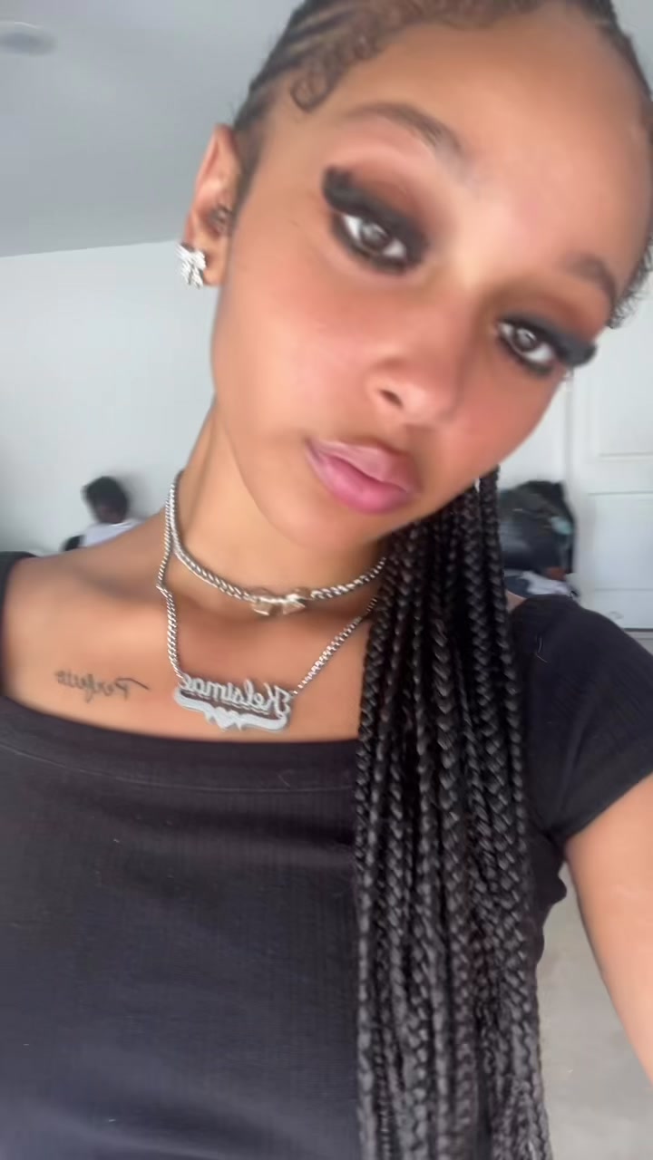 @littlemscuteass