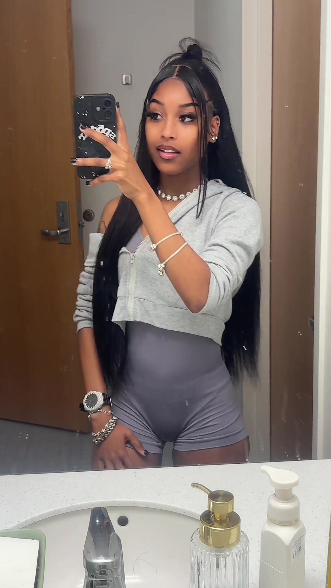 @niyah ✰