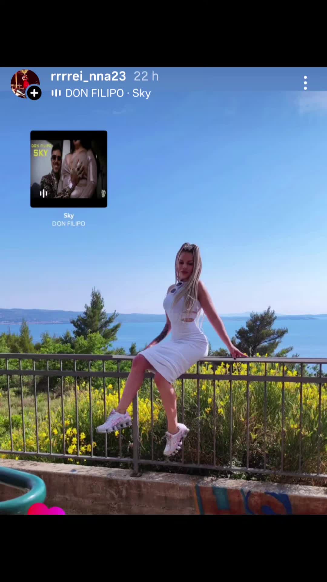 @Rreinna23