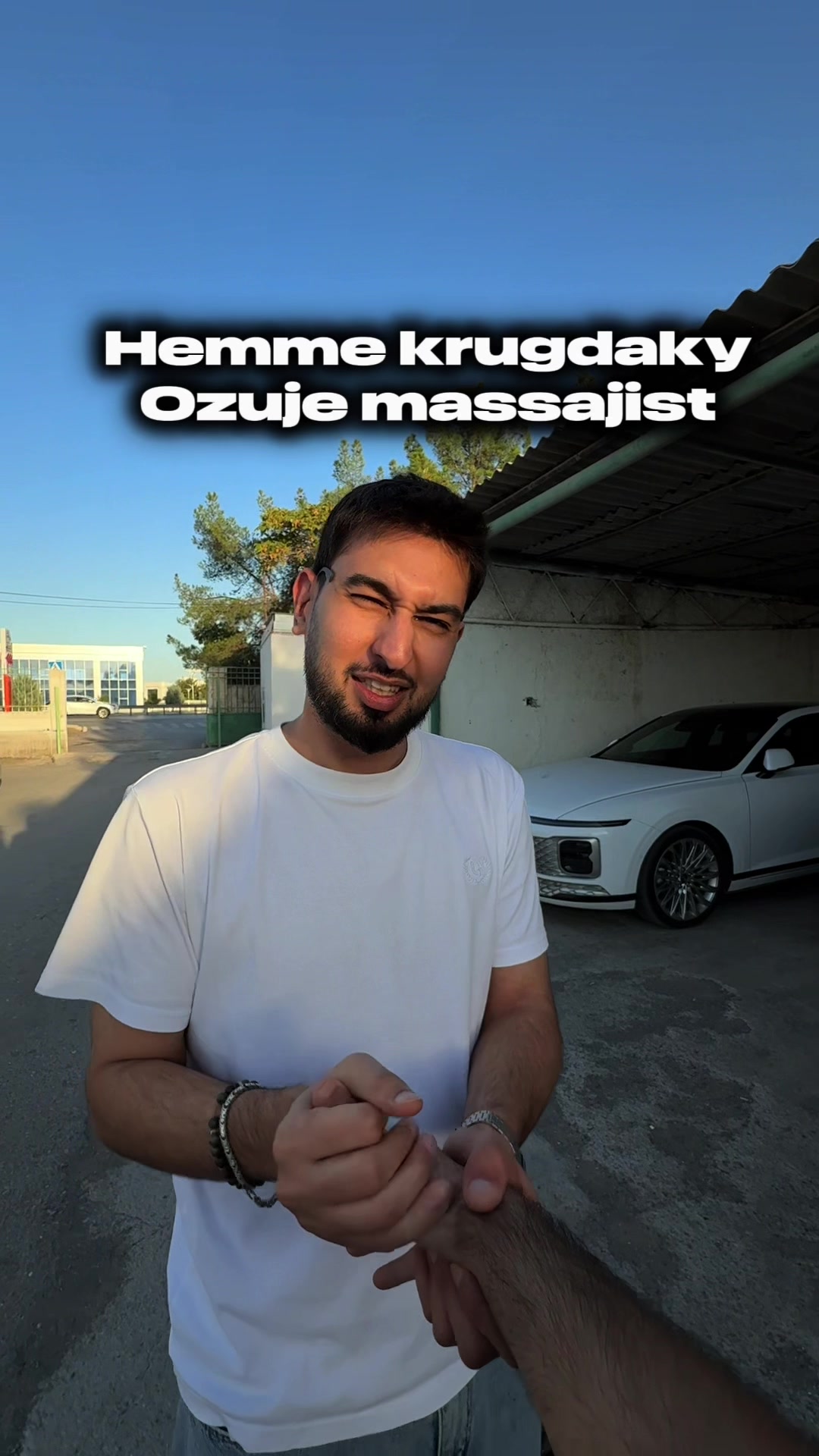 @𝗔𝗩𝗗𝗬