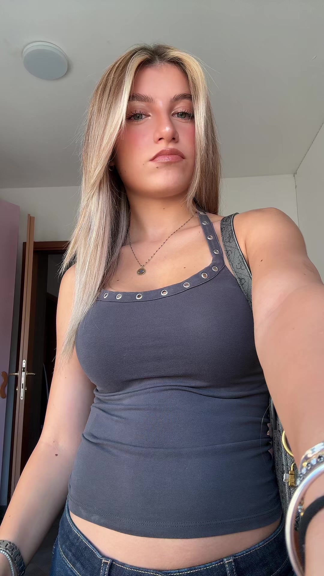 @chiara⧗ ⎊