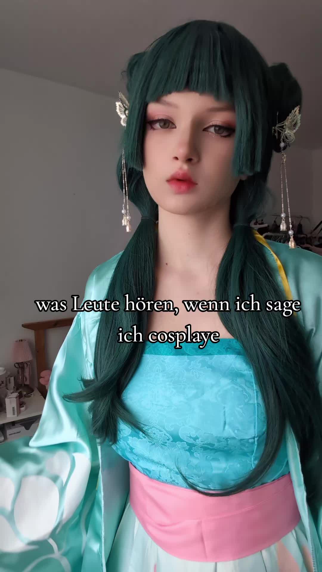 @Ellie