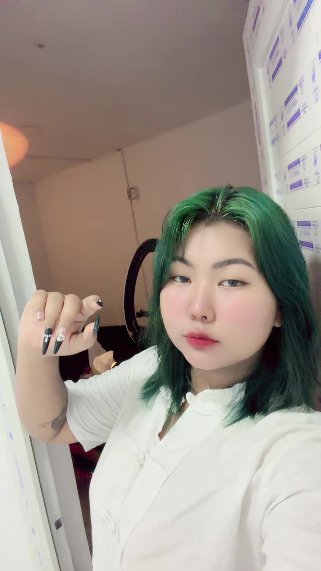 @𝐒𝐚𝐧 𝐍𝐰𝐞 💐