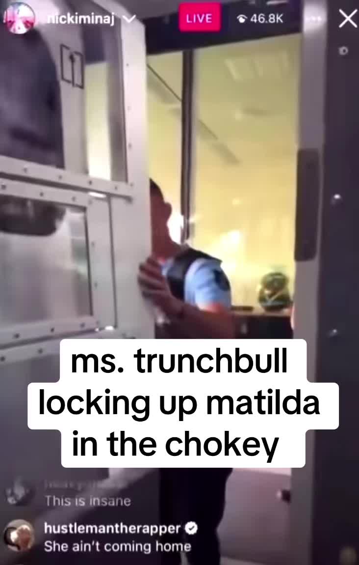 @studiedmycrown