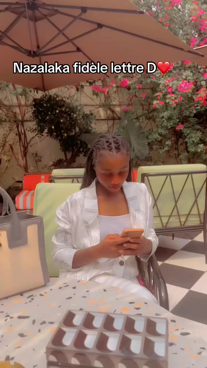 @desielamysterieuse1