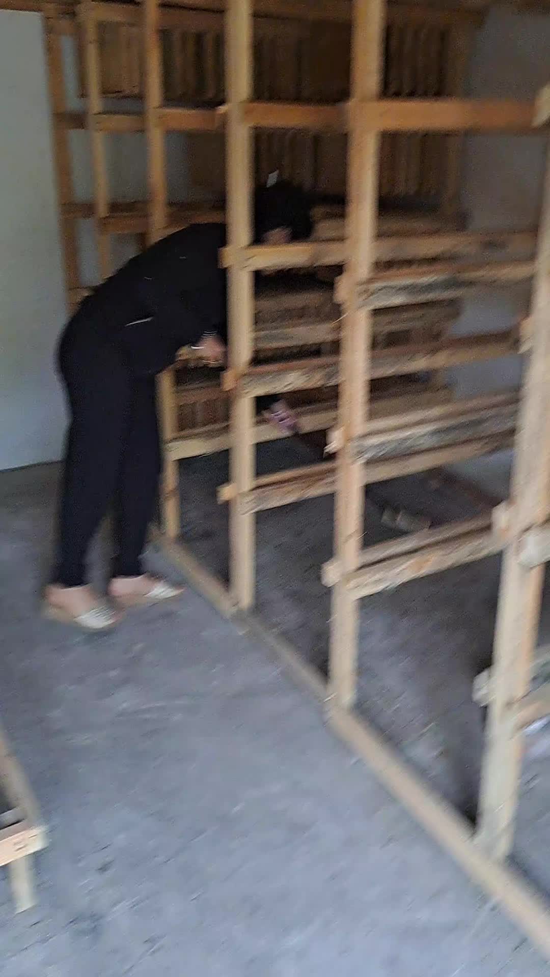 @BEEAMINA