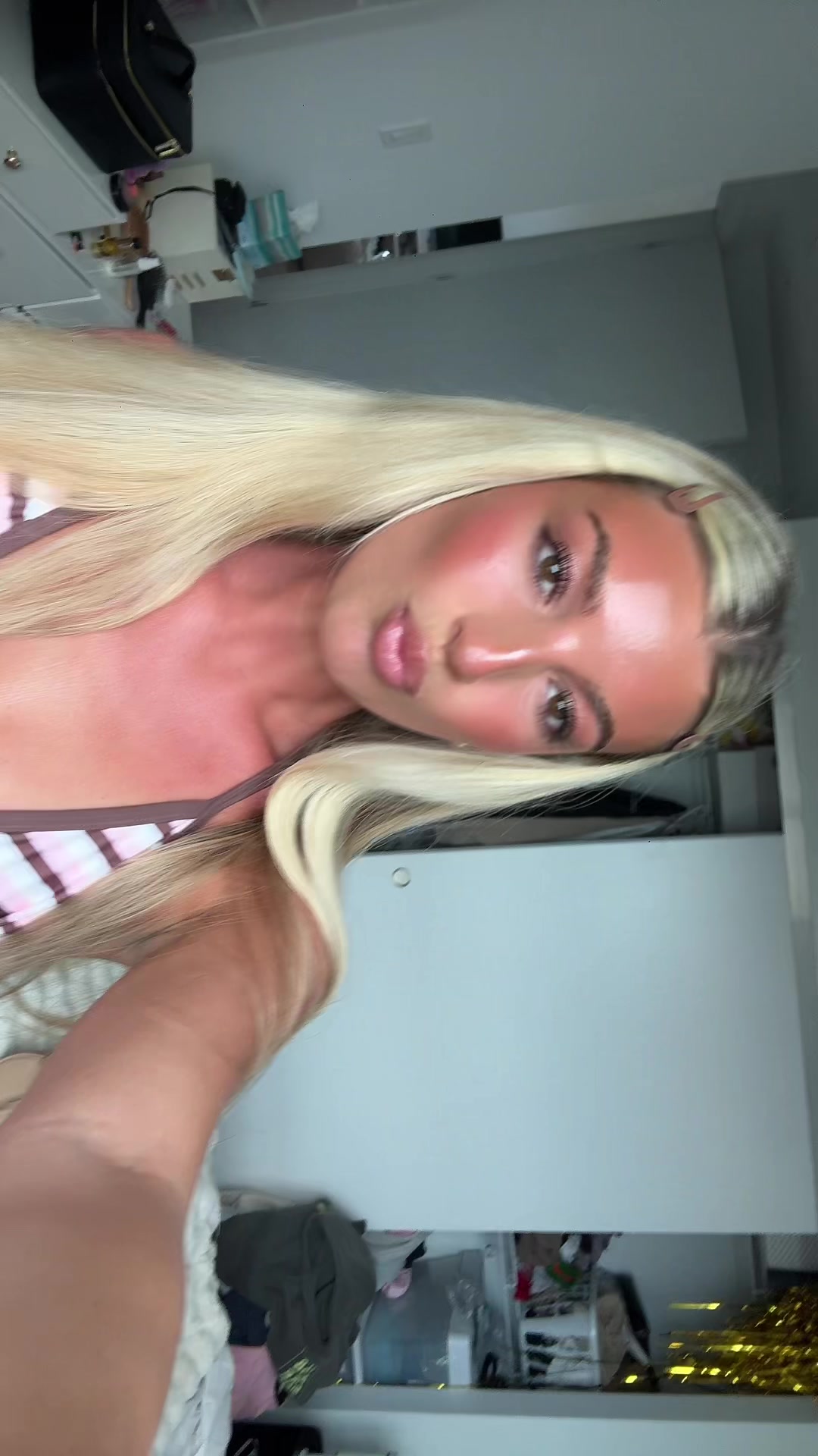 @Hi
