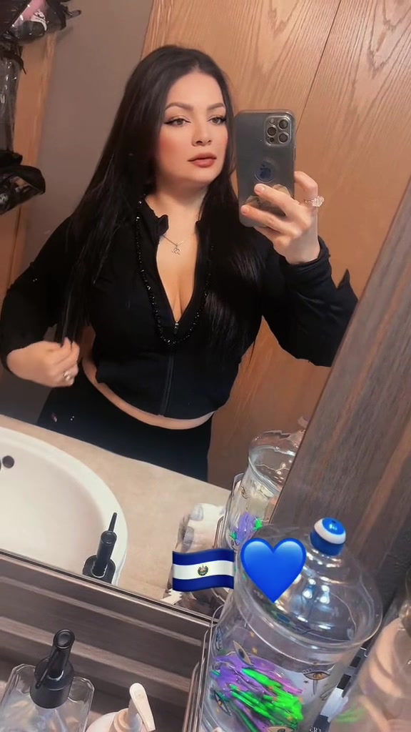 @Nira