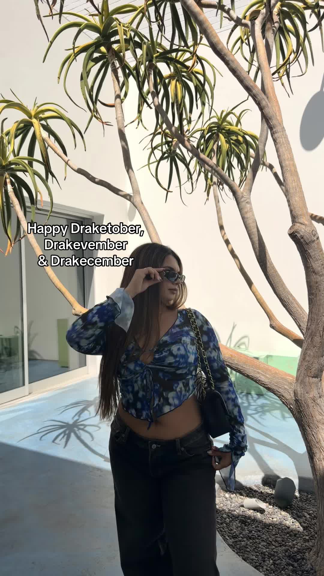 @Christy
