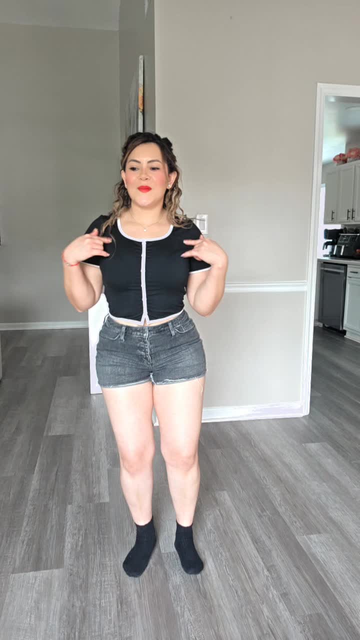 @😘Roxxy_flores🇸🇻💕