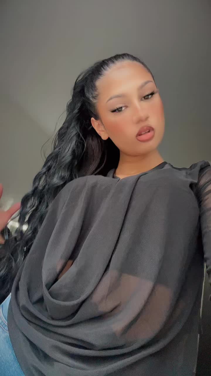 @Simona Pollakova